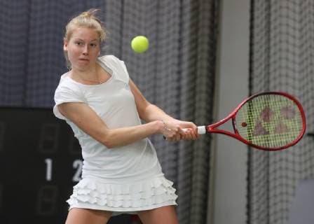 Lara Schmidt, Deutsche Meisterschaften 2018 Tennis - Deutsche Meisterschaften 2018 - Deutsche Meisterschaft - - Biberach an der Riss - Baden-Wuerttemberg - Germany - 15 December 2018. Â Copyright: xJuergenxHasenkopfx