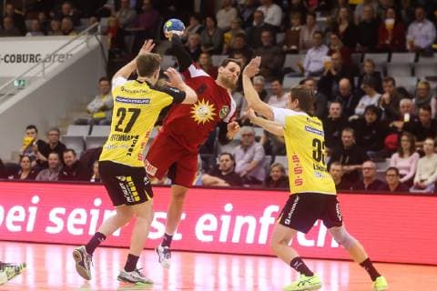 Jens Bechtloff (TuS N-Luebbecke) beim Torwurf HSC 2000 Coburg TuS N-Luebbecke , 2.Liga Handball, 15.12.2018 Coburg Copyright: xEIBNER Rosenbuschx EP_eer
