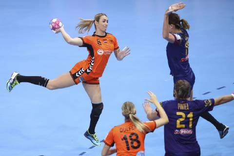 Handball, EM Damen, Spiel um Platz 3, Rumänien - Niederlande Lois Abbingh (Pays Bas) HANDBALL : Roumanie vs Pays Bas - Petite Finale Euro feminin - 16 12 2018 GwendolineLeGoff Panoramic 