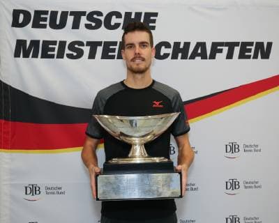 Sieger Mats Moraing, Siegerehrung, Praesentation, Endspiel Deutsche Meisterschaften 2018 Tennis - Deutsche Meisterschaften 2018 - Deutsche Meisterschaft - - Biberach an der Riss - Baden-Wuerttemberg - Germany - 16 December 2018. Â Copyright: xJuergenxHasenkopfx