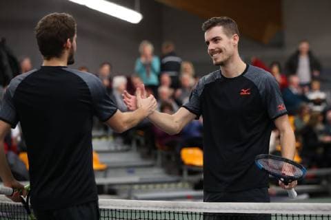 Oscar Otte (lks) gratuliert dem Sieger Mats Moraing, Endspiel Deutsche Meisterschaften 2018 Tennis - Deutsche Meisterschaften 2018 - Deutsche Meisterschaft - - Biberach an der Riss - Baden-Wuerttemberg - Germany - 16 December 2018. Â Copyright: xJuergenxHasenkopfx