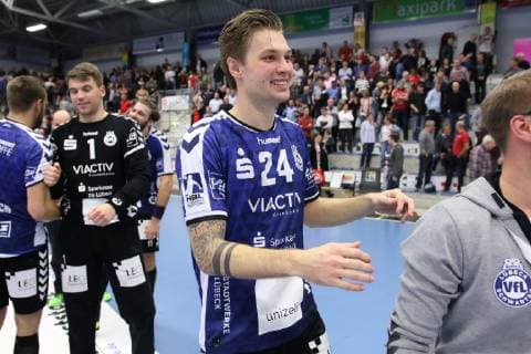 Freude bei Finn Kretschmer (VfL Luebeck-Schwartau 24), ASV Hamm-Westfalen vs VfL Luebeck Schwartau, Handball, 2. Bundesliga, 21.12.2018, ASV Hamm-Westfalen vs VfL Luebeck Schwartau, Handball, 2. Bundesliga, 21.12.2018 Hamm Copyright: xEIBNER JanxStrohdiekx EP_JSK
