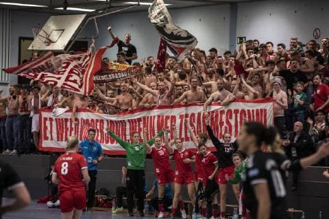 1. FC Köln - Bayer Leverkusen II Handball 3. Liga Europaschule Koeln Deutschland Datum: 22.12.2018 Ultra Support