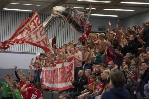 1. FC Köln - Bayer Leverkusen II Handball 3. Liga Europaschule Koeln Deutschland Datum: 22.12.2018 Ultra Support