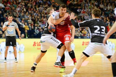 Handball Verein Hamburg vs. TuSEM Essen, Handball, 2.Bundesliga, 23.12.18 Dennis Szczesny (Nr. 22, TuSEM Essen) Handball Sport Verein Hamburg vs. TuSEM Essen, Handball, 2.Bundesliga, 23.12.18