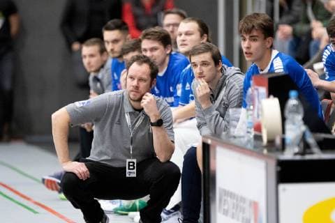 Luebbecke, Deutschland 26.12.2018: 2. Handball Bundesliga - 2018 2019 - TuS-N-Luebbecke vs. TSV Bayer Dormagen Trainer Joachim Kurth (Dormagen) Luebbecke Nordrhein-Westfalen Deutschland Merkur Arena