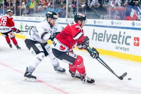 28.12.2018 - Eishockey - Saison 2018 2019 - Spengler Cup - Spiel 2: Team Canada - Thomas Sabo Ice Tigers Icetigers Nürnberg - ThHa - Martin Ness (81, Thomas Sabo Ice Tigers )