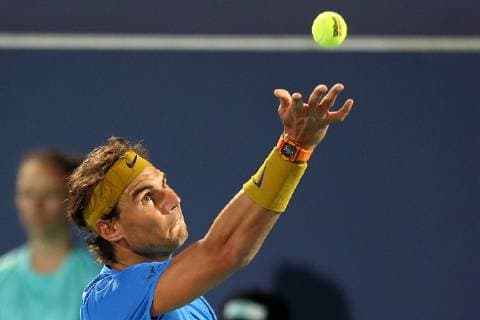 (181229) -- ABU DHABI, Dec. 29, 2018 (Xinhua) -- Rafael Nadal of Spain competes during his match against Kevin Anderson of South Africa at the 2018 Mubadala World Tennis Championship in Abu Dhabi, the United Arab Emirates (UAE), on Dec. 28, 2018. Rafael Nadal lost 1-2. (Xinhua Mahmoud Khaled) (SP)UAE-ABU DHABI-TENNIS-MUBADALA WORLD TENNIS CHAMPIONSHIP 