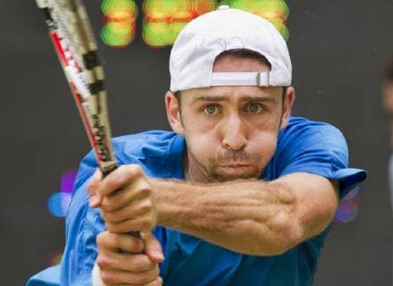 Germany s Benjamin Becker returns to Mischa Zverev also from Germany during their quarterfinal match of the ATP Tennis Herren International Series tennis tournament Gerry Weber Open in Halle - Westf., Germany, Friday, June 11, 2010. Becker won 7-6, 6-0. ( Eckehard Schulz) Halle - Westf. DEU