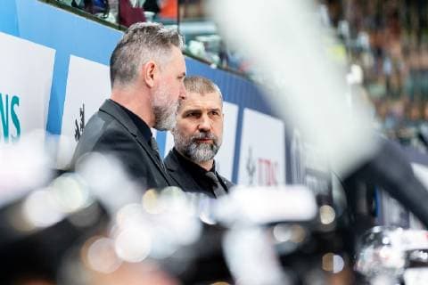 30.12.2018 - Eishockey - Saison 2018 2019 - Spengler Cup - Halbfinale: Team Canada - Thomas Sabo Ice Tigers Icetigers Nürnberg - ThHa - Mike Flanagan (Co-Trainer, Assistant Coach, Thomas Sabo Ice Tigers ) Martin Jiranek (Cheftrainer, Headcoach, Thomas Sabo Ice Tigers )