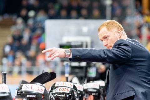 30.12.2018 - Eishockey - Saison 2018 2019 - Spengler Cup - Halbfinale: Team Canada - Thomas Sabo Ice Tigers Icetigers Nürnberg - ThHa - Gordie Dwyer (Co-Trainer, Team Canada )