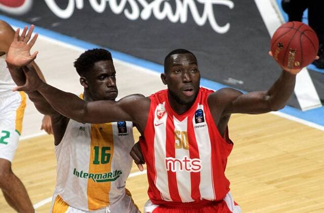 02.01.2019 Belgrade(Serbia) KK Crvena Zvezda MTS(Red Star)-Limoges CSP 7Days EuroCup men s basketball Jerry Boutsiele(L) Limoges CSP, Michael Ojo(R)KK Crvena Zvezda MTS(Red Star) : 