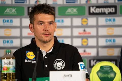 Sport Bilder des Tages Christian Prokop, Bundestrainer Männer Herren - Portrait Porträt Pressekonferenz PK Handball WM - Weltmeisterschaft 2019 - Deutscher Handballbund DHB, Hamburg Hamburg Deutschland Hotel Treudelberg