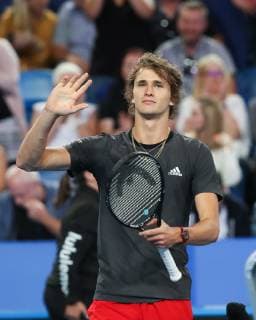 Alexander Zverev winkt und bedankt sich bei den Zuschauer,Fans, Copyright: xJuergenxHasenkopfx