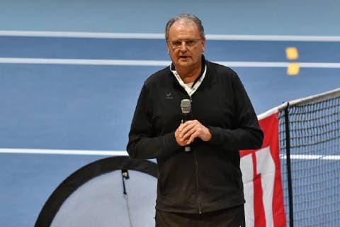 GER, Internationaler DTB Tenniskongress 2019 04.01.2018, Estrel Congress Center, Berlin, GER, Internationaler DTB Tenniskongress 2019 im Bild Hans-Peter Born begruesst die Teilnehmer