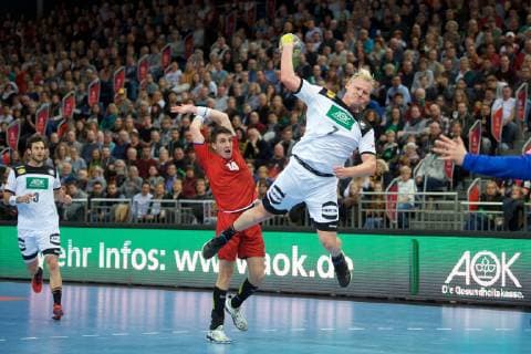 Handball Hannover 04.01.2019 testspiel Vorbereitungsspiel Deutschland (GER) - Tschechien (CZE) Patrick Wiencek (Deutschland, No.07) STERBA Jakub (Tschechien, No.14)