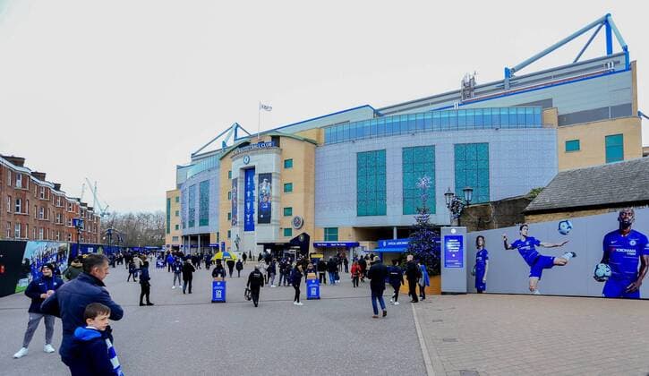Chelsea v Nottingham Forest FA Cup x of Chelsea and y of Nottingham Forest during the FA Cup match at Stamford Bridge, London Content Not Available For UK Newspapers Copyright: xStevexO Sullivanx FIL-12762-0001