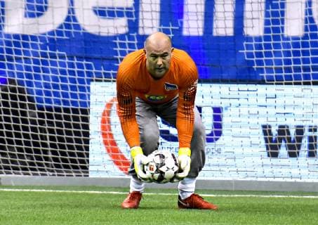 05.01.2019, xlakx, Hallenfussball , AOK Traditionsmasters 2019 emspor, v.l. Gabor Kiraly(Hertha BSC 1) (DFL DFB REGULATIONS PROHIBIT ANY USE OF PHOTOGRAPHS as IMAGE SEQUENCES and or QUASI-VIDEO) Berlin *** 05 01 2019 xlakx Indoor football AOK Traditionsmasters 2019 emspor v l Gabor Kiraly Hertha BSC 1 DFL DFB REGULATIONS PROHIBIT ANY USE OF PHOTOGRAPHS as IMAGE SEQUENCES and or QUASI VIDEO Berlin