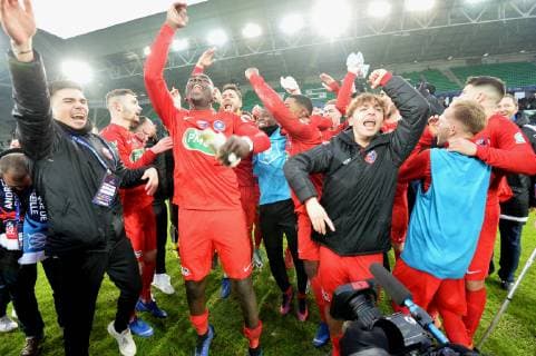 La joie des joueurs (andrezieux) apres la victoire FOOTBALL : Andrezieux ASF vs Marseille - 32e Coupe de France - 06 01 2019 CorentinNathan Panoramic 