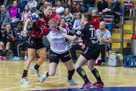 Handball-Bundesliga TSV Bayer 04 Leverkusen vs. Thueringer HC 17:24 Impressionen vom Handball-Bundesliga TSV Bayer 04 Leverkusen vs. Thueringer HC 17:24 am 6. 1. 2018 in Leverkusen, Ostermann-Arena, Deutschland