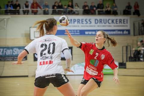 Mariana Ferreira Lopes (SV Union Halle) im Angriff im Spiel SV Union Halle-Neustadt (Wildcats) vs. Neckarsulmer Union Handball 1.Bundesliga - Saison 2018 2019 Copyright: xVIADATAx xHolgerxJohnx Halle Saale Sachsen-Anhalt Deutschland
