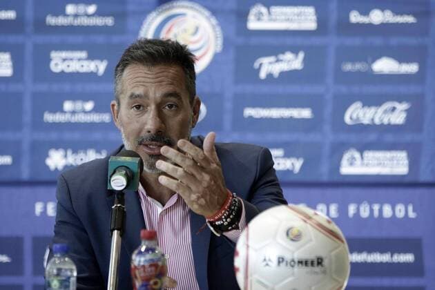 Costa Rica s national soccer team head coach, Uruguayan Gustavo Matosas, delivers a press conference PK Pressekonferenz in San Jose, Costa Rica, 08 January 2018, where he presented his technical team for the Qatar 2022 World Cup. Matosas presents assistants and promises unity to bring Costa Rica to Qatar !ACHTUNG: NUR REDAKTIONELLE NUTZUNG!  Copyright: xJeffreyxArguedasx AME5303 20190109-636825895545406792