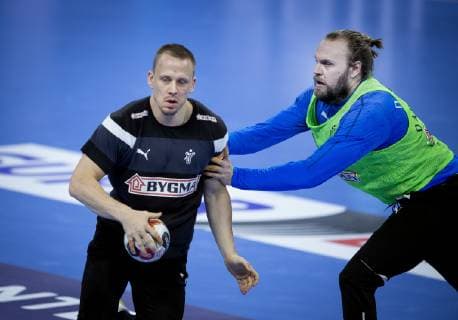 Morten Olsen og Henrik Moellgaard under traeningen i Royal Arena onsdag den 9. januar 2019.. , Copenhagen Denmark Copyright: Scanpix LiselottexSabroex cop101 spdk20190109-145813-L