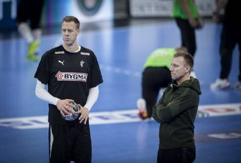 Nikolaj Markussen og danish ass. traener Henrik Kronborg under traeningen i Royal Arena onsdag den 9. januar 2019.. , Copenhagen Denmark Copyright: Scanpix LiselottexSabroex cop101 spdk20190109-145828-L