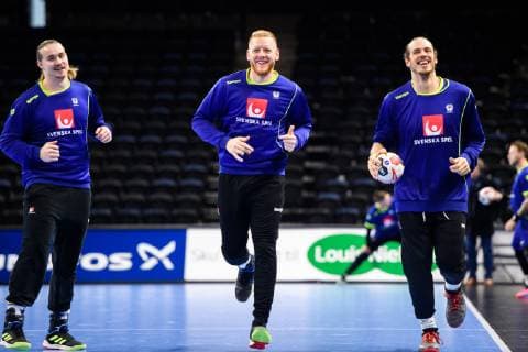 190110 Lukas Nilsson, Jim Gottfridsson and Kim Ekdahl du Rietz of Sweden during a press meeting and practice during the IHF World Handball Championship on January 10, 2019 in Copenhagen. Photo: Ludvig Thunman BILDBYRN kod LT 35572 Copyright: LUDVIGxTHUNMAN BB190110LT016