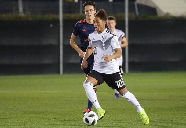 La Manga Länderspiel U 16 Deutschland vs. FC Valencia , Armindo Sieb ( Deutschland )