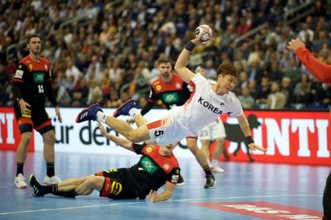 Handball Berlin 10.01.2019 Weltmeisterschaft 2019 Weltmeisterschaften der Männer Gruppe A Deutschland (GER) - Korea (KOR) JEONG Jaewan (Korea, No.52)