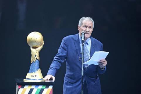 10.01.2019, Handball IHF Weltmeisterschaft Dänemark Deutschland 2019, Vorrunde, Gruppe A, Korea - Deutschland, in der Mercedes-Benz Arena Berlin. IHF-Präsident Hassan Moustafa