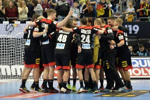 Handball, Herren, Weltmeisterschaft 2019 in Deutschland und Dänemark, Eröffnungsspiel, Deutschland - Korea, Jubel nach dem Abpfiff bei der deutschen Mannschaft, 10.01.19, Copyright: xMichaelxHundtx xMatthiasxKochx