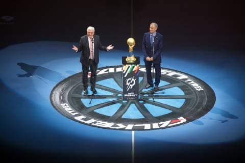 Handball Berlin 10.01.2019 Weltmeisterschaft 2019 Weltmeisterschaften der Männer Gruppe A Deutschland (GER) - Korea (KOR) Frank Walter Steinmeier (Bundespräsident) eröffnet die WM Hassan Moustafa (IHF präsident)