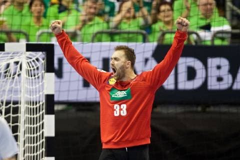 Handball Berlin 10.01.2019 Weltmeisterschaft 2019 Weltmeisterschaften der Männer Gruppe A Deutschland (GER) - Korea (KOR) Andreas Wolff (Deutschland, TW, No.33) Jubel