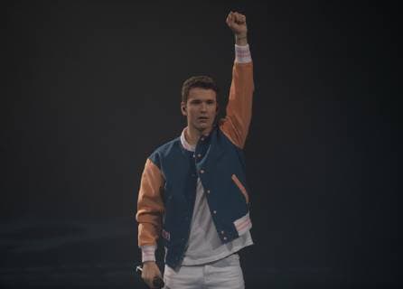 Handball-WM Korea - Deutschland am 10.01.2019 in der Mercedes-Benz Arena in Berlin Dominik Klein singt den offiziellen WM Song