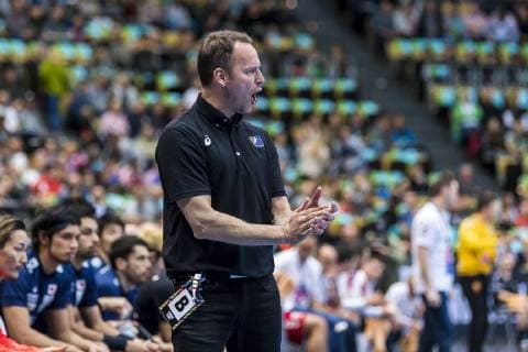 Muenchen, Deutschland 11. Januar 2019: WM 2019 Männer - Gruppe B - Japan vs. Mazedonien Trainer Dagur Sigurdsson (Japan) Muenchen Olympiahalle Bayern Deutschland