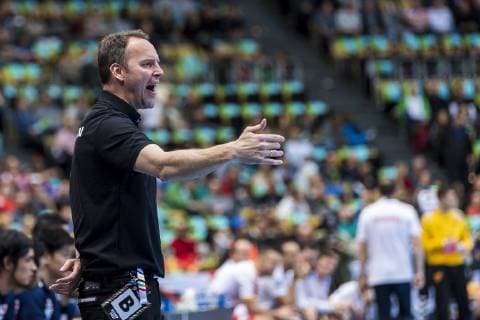 Muenchen, Deutschland 11. Januar 2019: WM 2019 Männer - Gruppe B - Japan vs. Mazedonien Trainer Dagur Sigurdsson (Japan) Muenchen Olympiahalle Bayern Deutschland