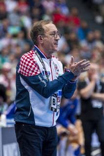 Muenchen, Deutschland 11. Januar 2019: WM 2019 Männer - Gruppe B - Island vs. Kroatien Trainer Lino Cervar (Kroatien) Gestik Geste gestikuliert Muenchen Olympiahalle Bayern Deutschland