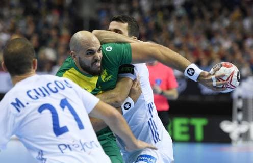 Handball WM, Brasilien - Frankreich Gustova Rodrigues (95 BRA) am Ball. Vorrundenspiel - Gruppe A: Brasilien - Frankreich in der Mercedes-Benz Arena in Berlin, Deutschland am 11.01.2019. IHF - Handball Weltmeisterschaft der Maenner in Deutschland und Daenemark 2019,