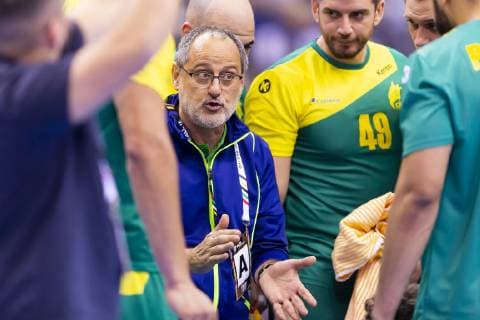 Handball WM, Brasilien - Frankreich Trainer Silver Washington beim Team Time Out. Brasilien vs. Frankreich, Vorrunde, Handball, IHF Handball Weltmeisterschaft, 11.01.19 Berlin Berlin Germany Mercedes-Benz-Arena Copyright: xAgentur54Gradx xFelixxKoenigx