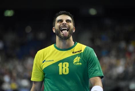 Felipe Borges (BRA) enttäuscht Brasilien-Frankreich Brasilia-France IHF Handball Weltmeisterschaft 2019, Hanball World Championship WM Weltmeisterschaft 2019, Herren, Männer, Maenner, men, Handball, Deutschland, Germany, Vorrunde, Gruppe A, group A Berlin, 11.1.2019