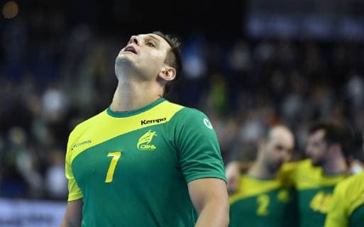 Guilherme Valadao (BRA), enttäuscht nach dem Spiel Brasilien-Frankreich Brasilia-France IHF Handball Weltmeisterschaft 2019, Hanball World Championship WM Weltmeisterschaft 2019, Herren, Männer, Maenner, men, Handball, Deutschland, Germany, Vorrunde, Gruppe A, group A Berlin, 11.1.2019