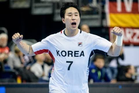 Handball WM, Russland - Korea Russland vs Korea, Handball Weltmeisterschaft 2019, 12.01.2019 Suyoung Jung (COR 7) beim Spiel zwischen Russland und Korea bei der Handball Weltmeisterschaft in Berlin am 12.01.2019, , Berlin BER Germany Mercedes-Benz-Arena