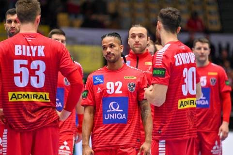 HANDBALL - IHF WC, AUT vs CHI HERNING,DENMARK,12.JAN.19 - HANDBALL - IHF Men s World Championships, international match Länderspiel Austria vs Chile. Image shows the disappointment of Janko Bozovic, Nikola Bilyk, Maximillian Hermann, Raul Santos, Frederic Wuestner, Boris Zivkovic and Romas Kirveliavicius (AUT). GEPAxpictures xOliverxLerch