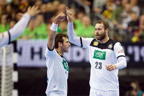 Handball Berlin 12.01.2019 Weltmeisterschaft 2019 Weltmeisterschaften der Männer Gruppe A Deutschland (GER) - Brasilien (BRA) Steffen Fäth (Deutschland, No.23) Faeth Fath Uwe Gensheimer (Deutschland, No.03) Jubel