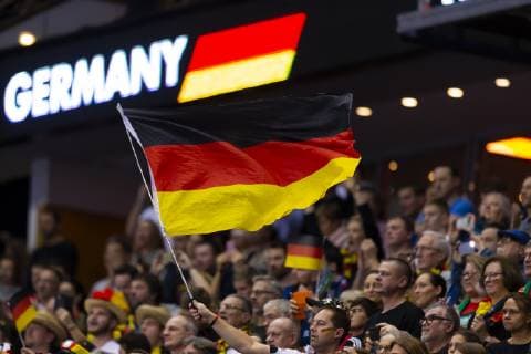Die deutschen Fans vor dem Spiel. Deutschland vs. Brasilien, Vorrunde, Handball, IHF Handball Weltmeisterschaft, 12.01.19 Berlin Berlin Germany Mercedes-Benz-Arena Copyright: xAgentur54Gradx xFelixxKoenigx