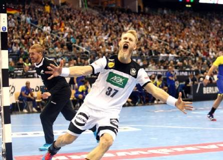 GER, Germany vs. Brazil 12.01.2019, Mercedes Benz Arena, Berlin, GER, Germany vs. Brazil, im Bild Matthias Musche (GER 37), Leonardo Tercariol (BRA 62)
