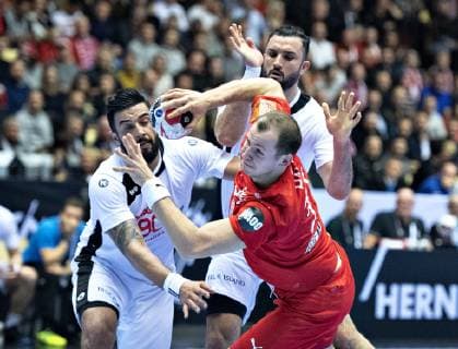 Handball WM, Dänemark - Tunesien Simon Hald Jensen of Denmark against Marouan Chouiref of Tunisia during the men s IHF Handball World Championship WM Weltmeisterschaft Group C match between Denmark and Tunisia in Herning, Denmark, Saturday, Jan. 12, 2019.. , Herning Jylland Denmark Copyright: HenningxBagger HenningxBaggerx COP101 spdk20190112-205409-L