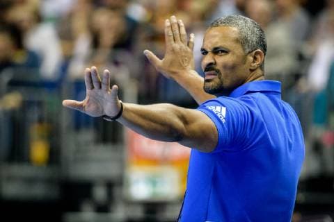 Handball WM, Frankreich - Serbien Frankreich vs Serbien, Handball Weltmeisterschaft 2019, 12.01.2019 Trainer Didier Dinart (FRA) beim Spiel zwischen Frankreich und Serbien bei der Handball Weltmeisterschaft in Berlin am 12.01.2019, , Berlin BER Germany Mercedes-Benz-Arena
